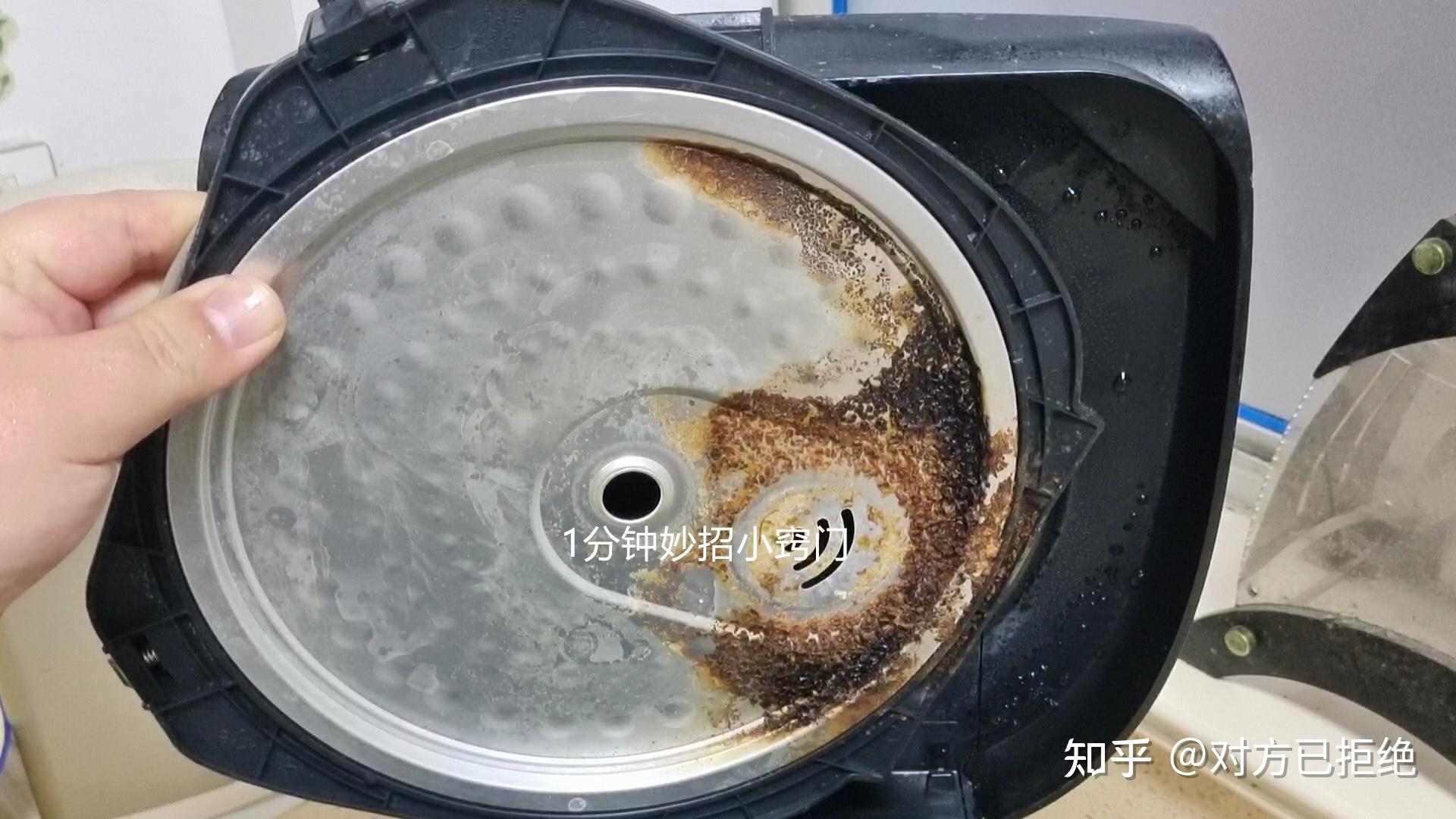 电饭煲底盘脏了怎么清洗 电饭锅的正确清洗方法