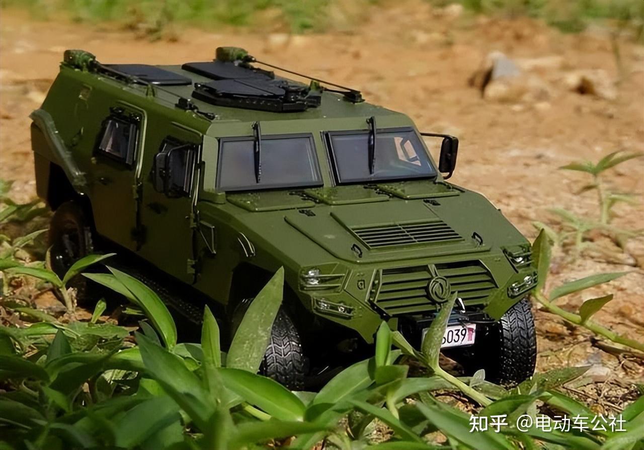 超1000匹马力！可自动伴飞！目标世界最强越野车！军车基因的这台新能源到底怎么样？ - 知乎