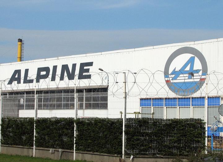 得名于阿尔卑斯山的雷诺御用跑车厂：Alpine - 知乎