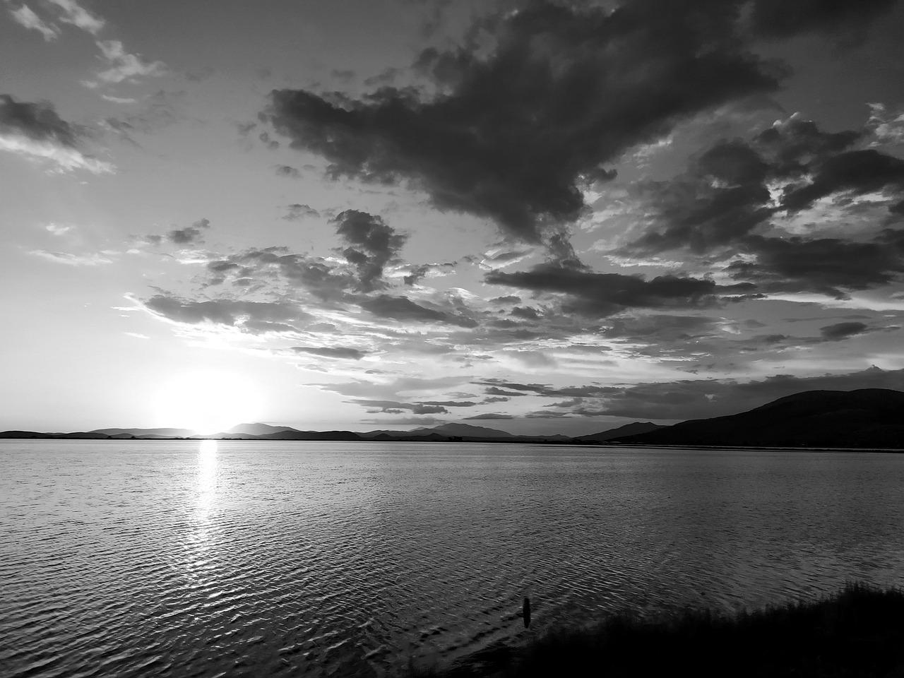 夕阳下的校园回忆