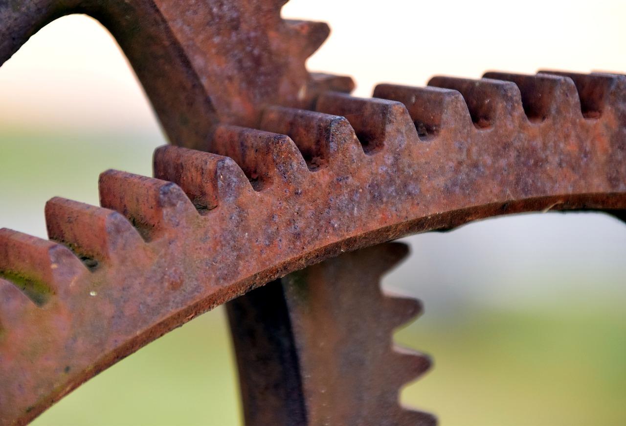 4. 砂纸去锈技巧