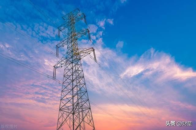 中国铁塔研究报告全球铁塔龙头两翼业务赋能转型