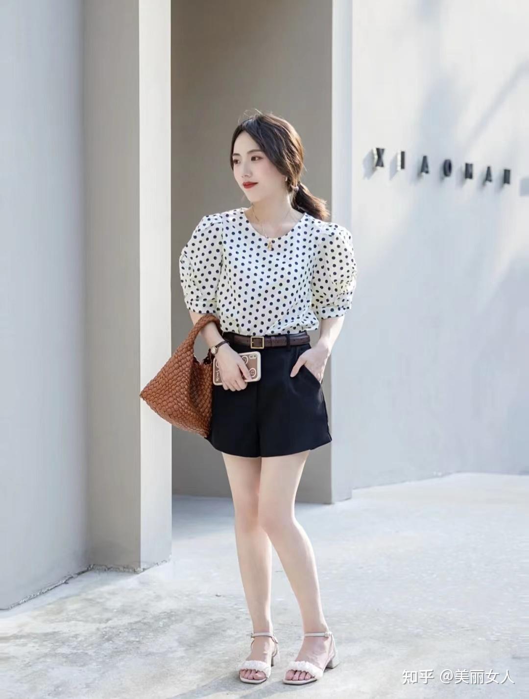 小个子女生155 80斤怎么穿搭衣服显高? - 知乎