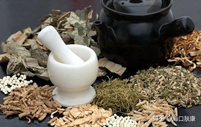 【肤康·科普】头发油腻还脱发是什么原因引起的? - 知乎