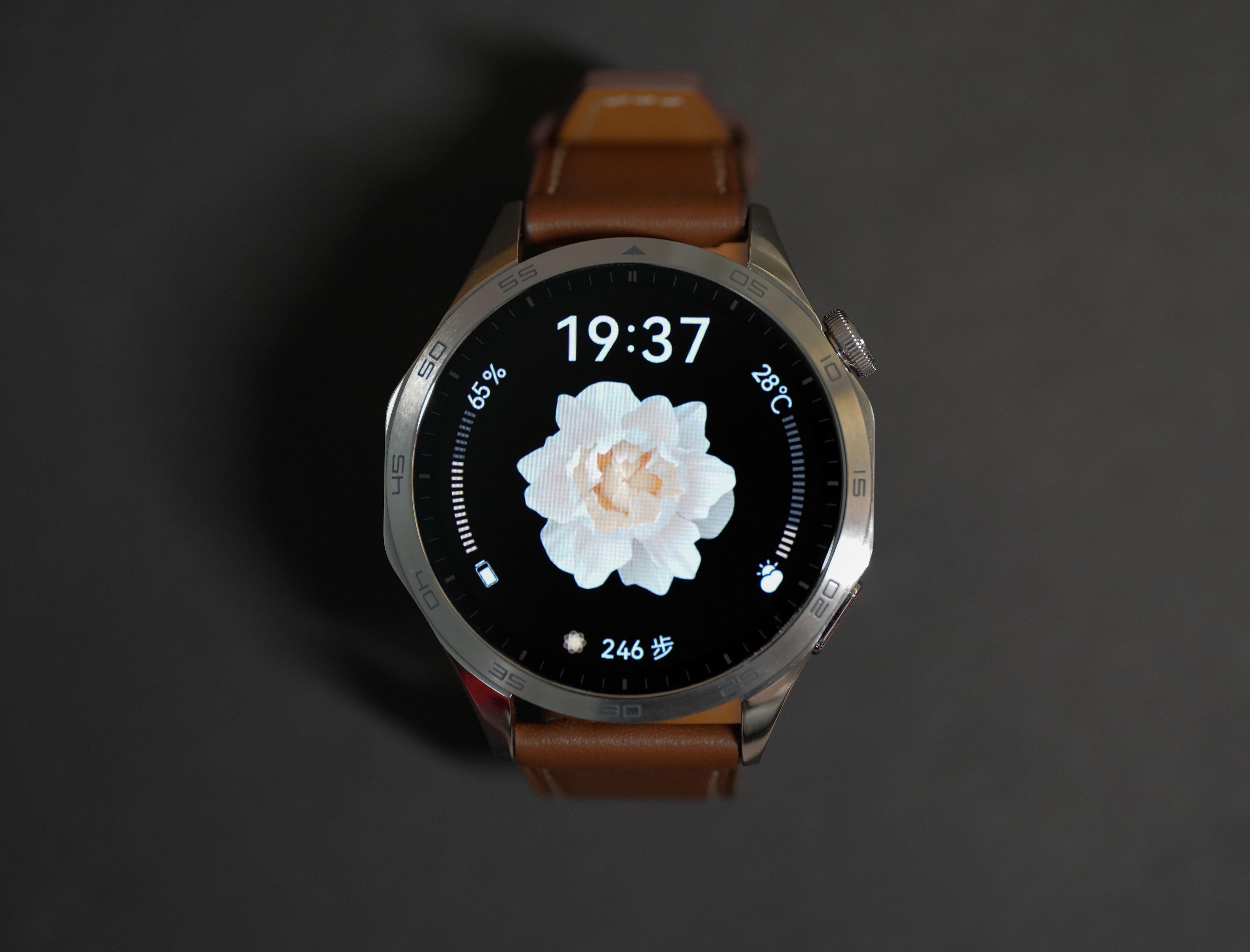 如何看待 9 月 25 日华为发布 watch gt4 系列手表?是否值得购买?