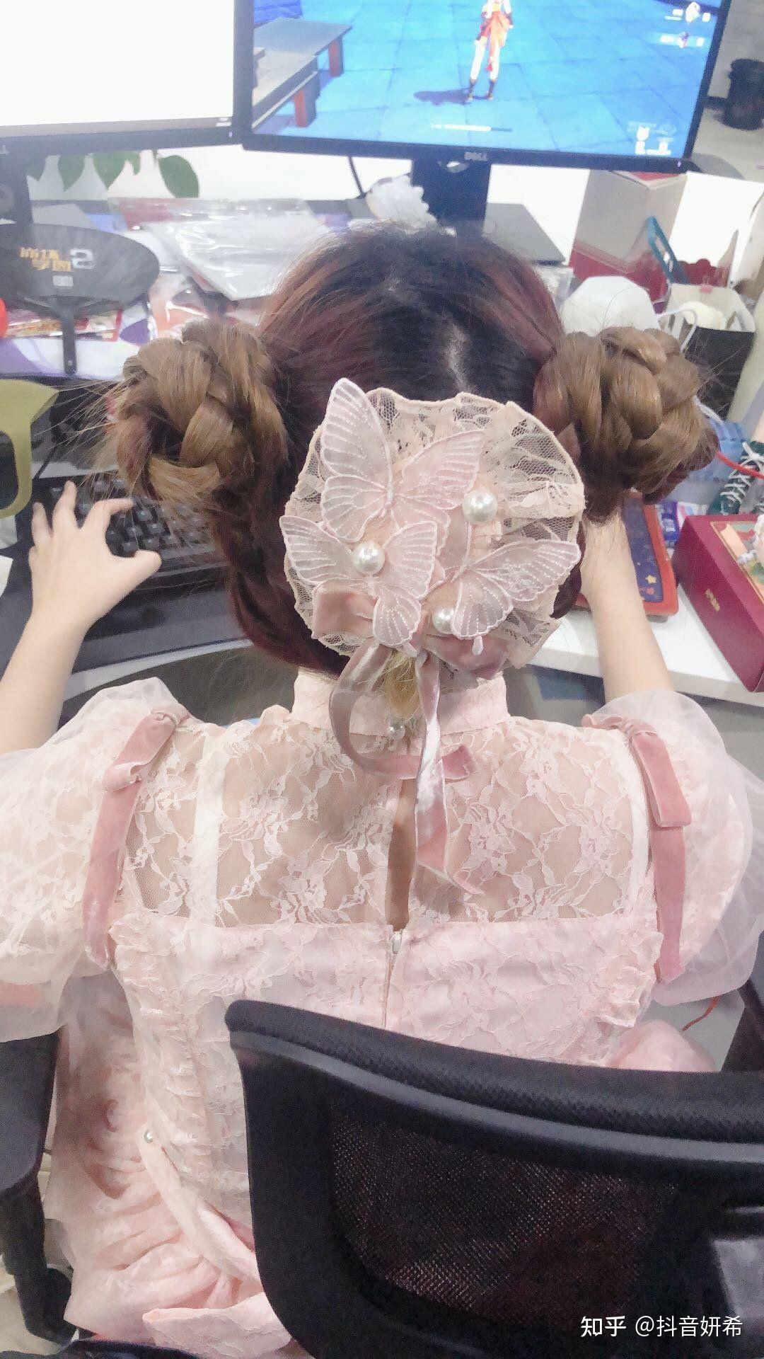 想问问大家如何看待母哥【老番茄女朋友】? - 知乎