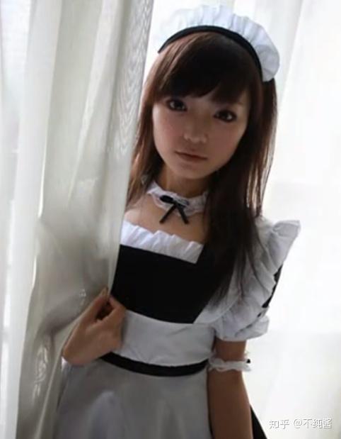 b站咬人猫哪一年出生的整容过吗