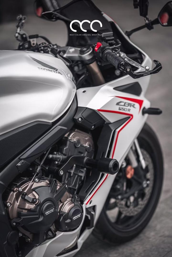 本田cbr650r摩托车漫彩改色膜陶瓷白非常清雅的白色