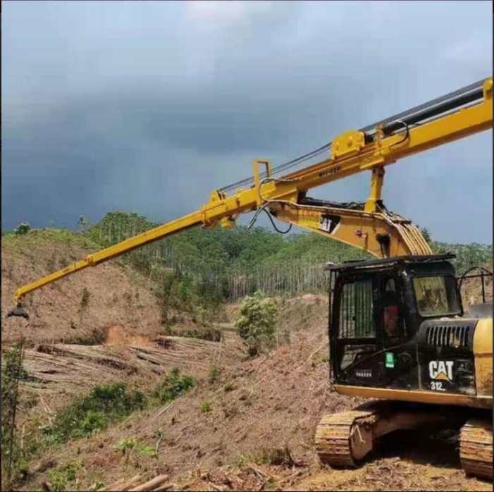 拉山机抓木机视频