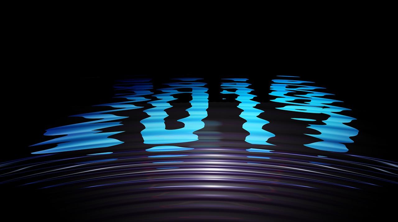 粉色墙和什么桌面搭配