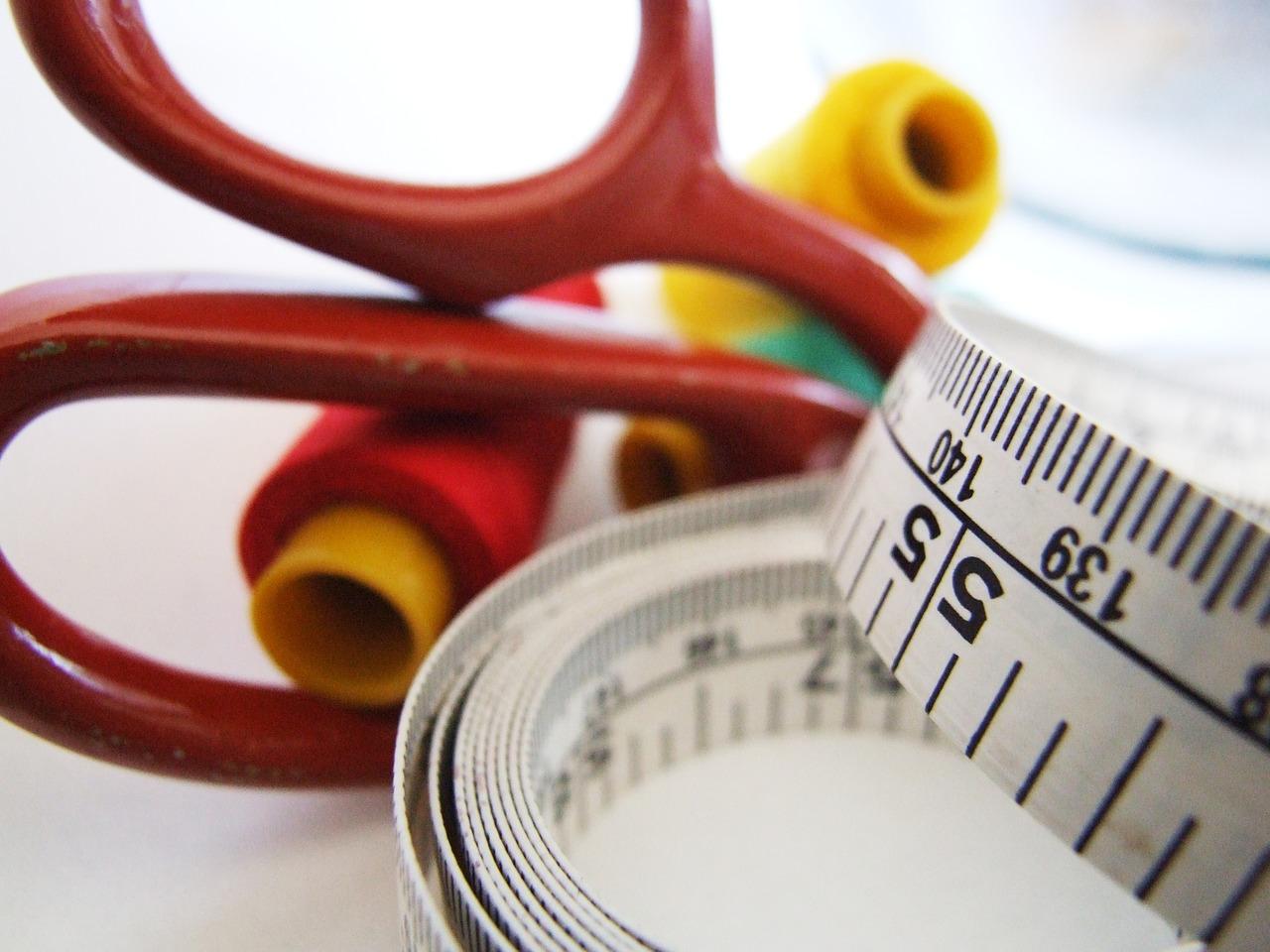 2. 美观无缝拼接