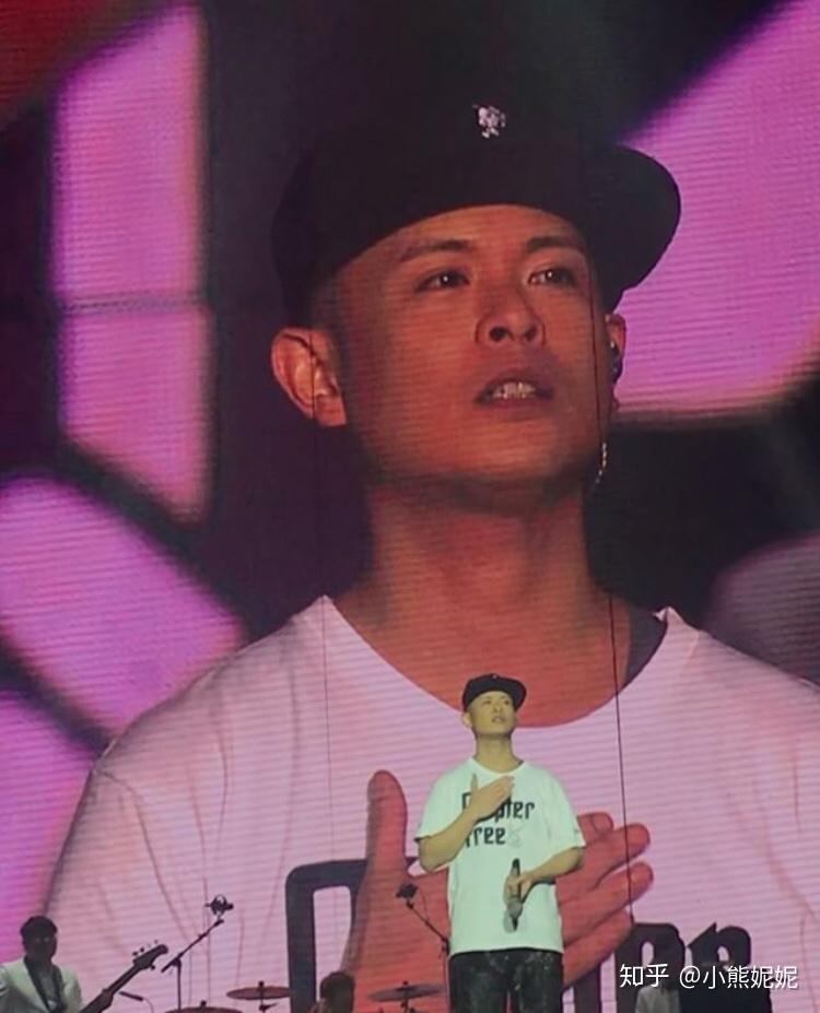 侧田私底下是个怎样的人？ - 知乎