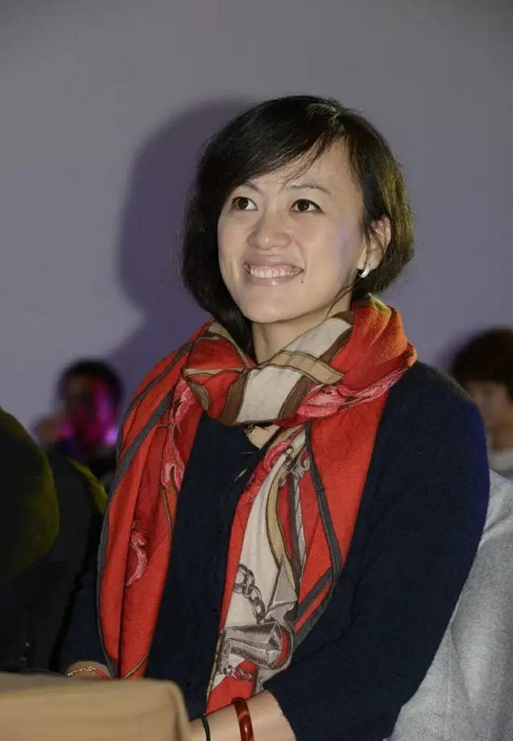 今日头条副总裁柳甄简介的简单介绍
