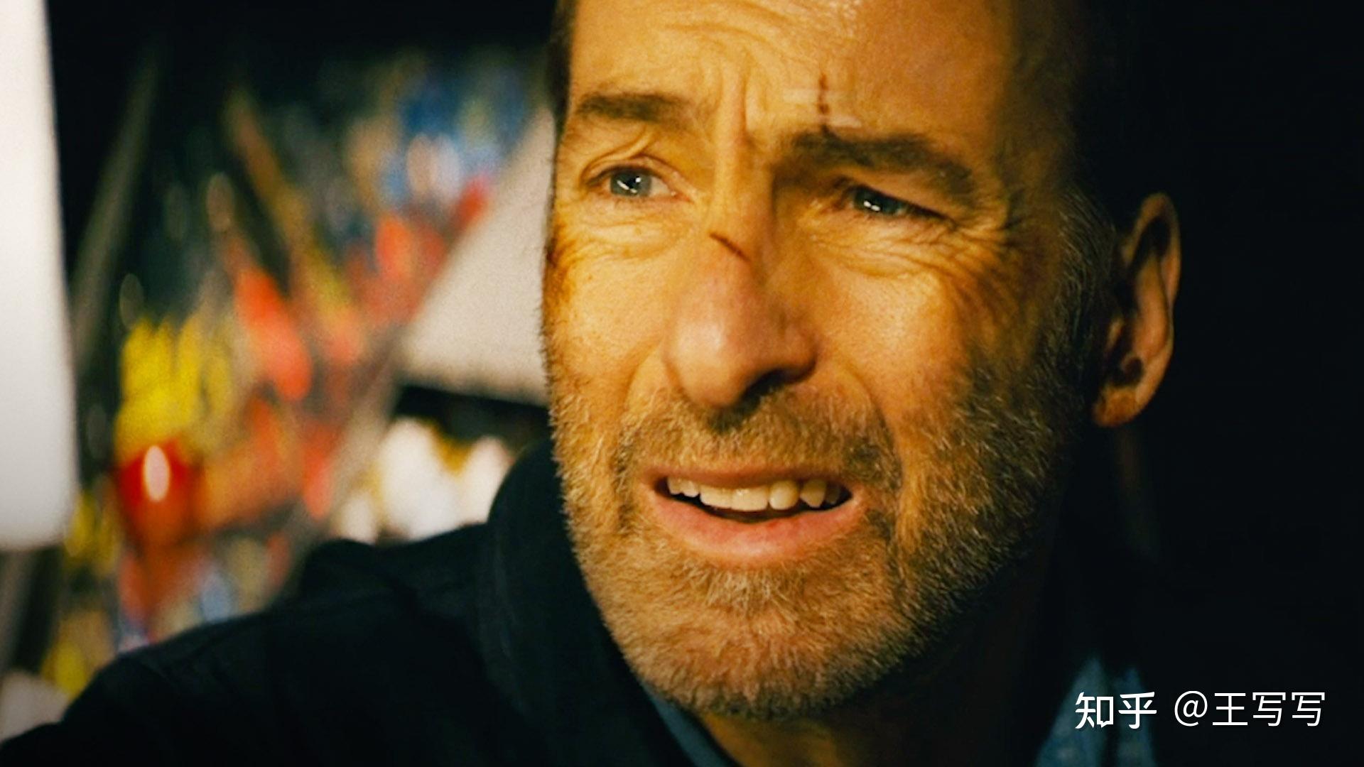 如何评价美国动作电影《小人物》?