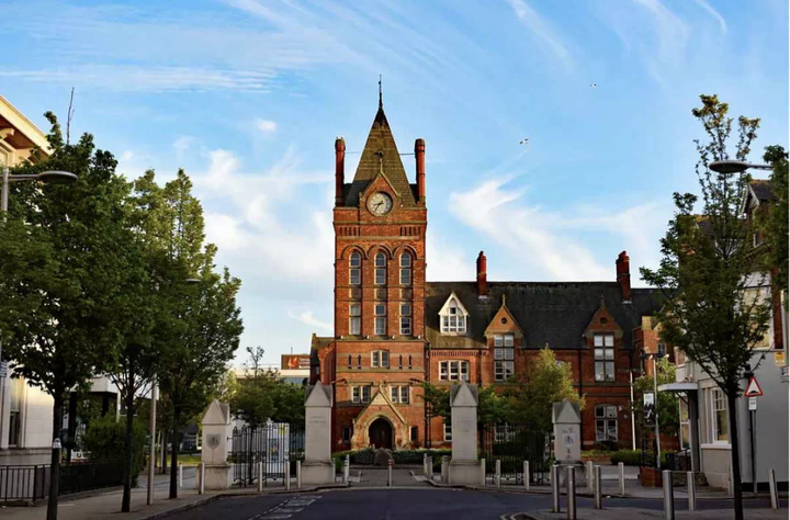 英国资讯速递伦敦艺术大学班戈大学等院校信息更新3月16日