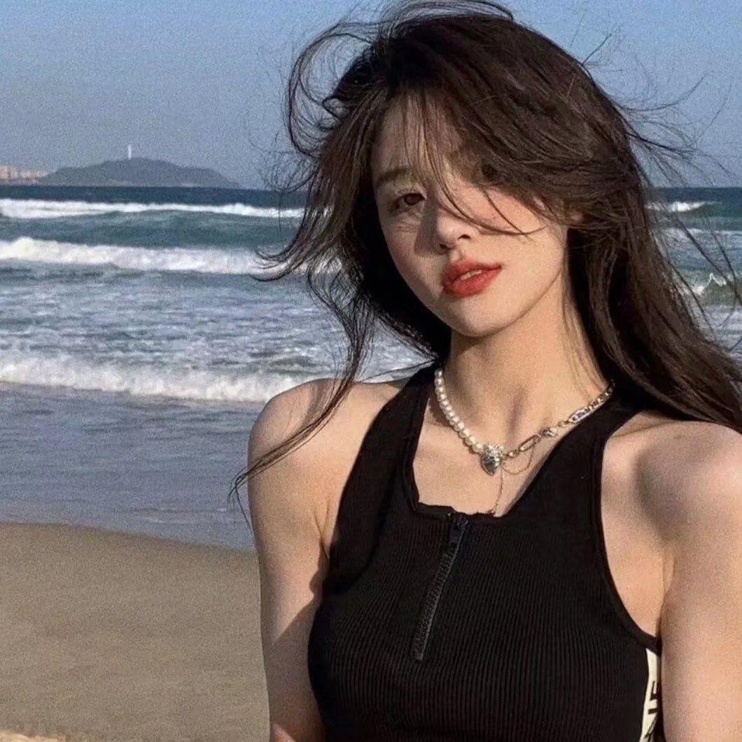 有没有清清冷冷的女生头像?