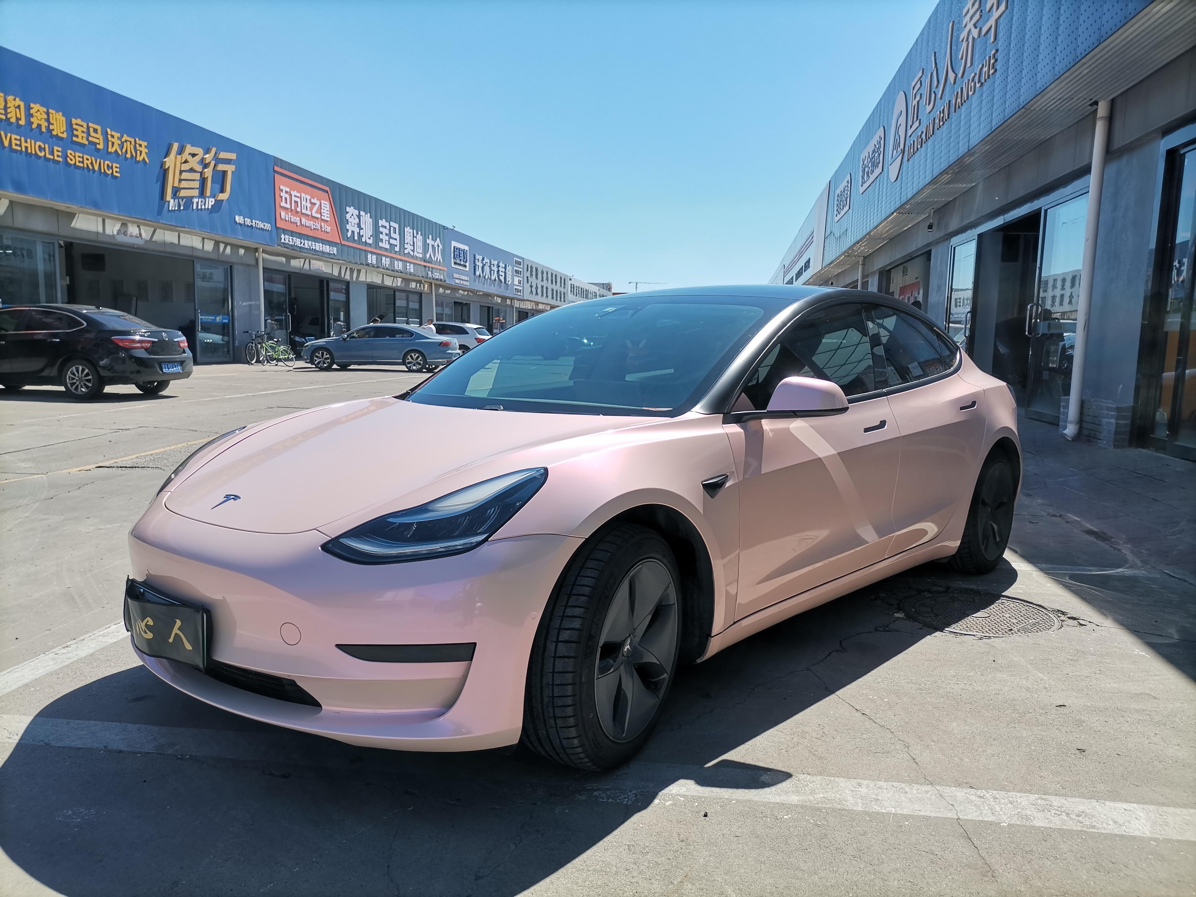 改色案例鉴赏:特斯拉model3"双色糖果胭脂粉"贴膜改色