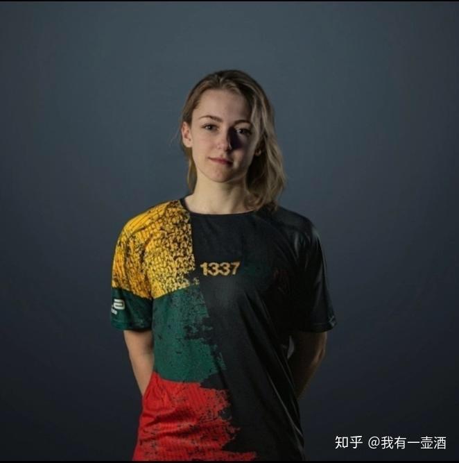 怎么能和csgotwistzz谈恋爱