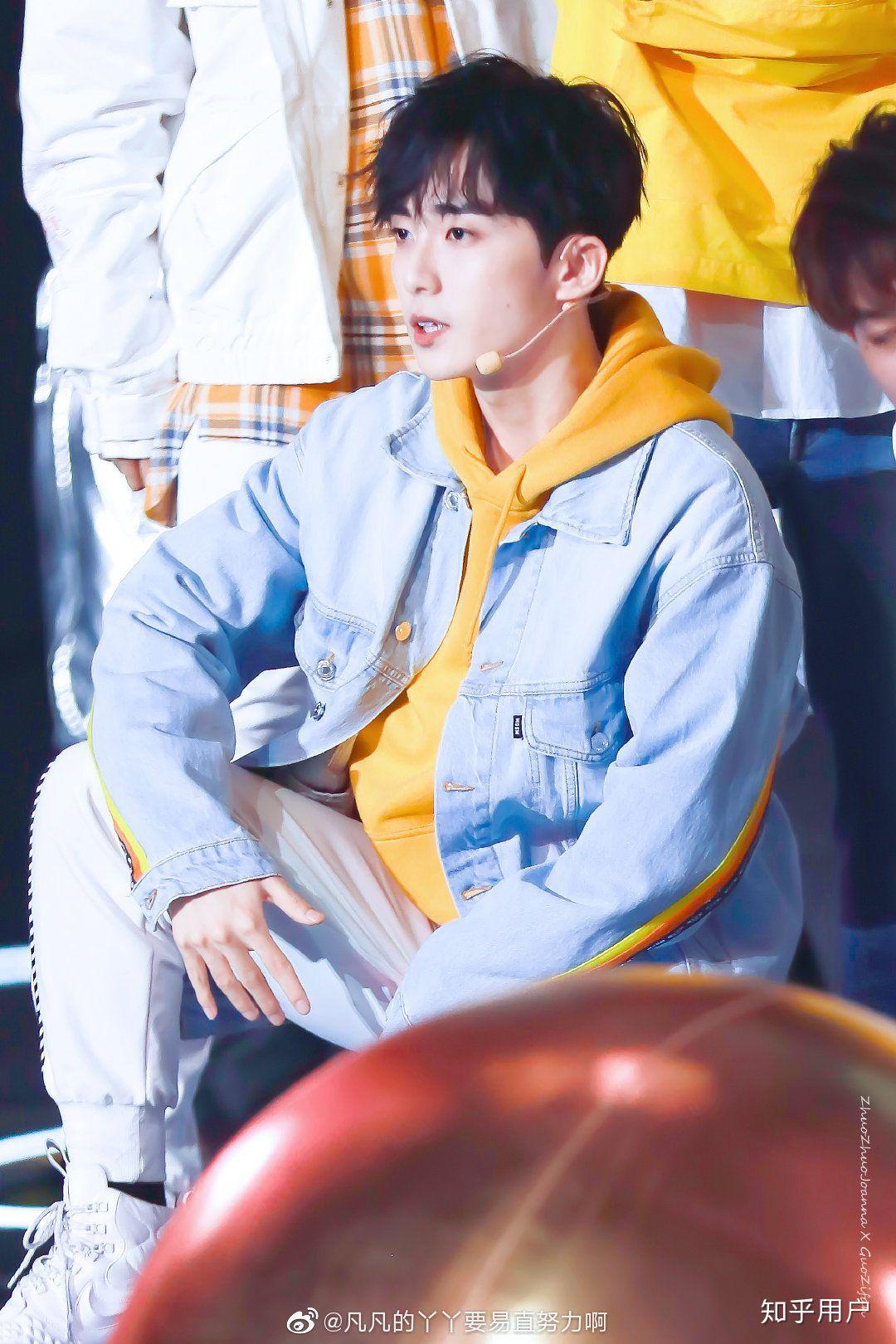 有没有人觉得翟潇闻在模仿郭子凡的走过路线