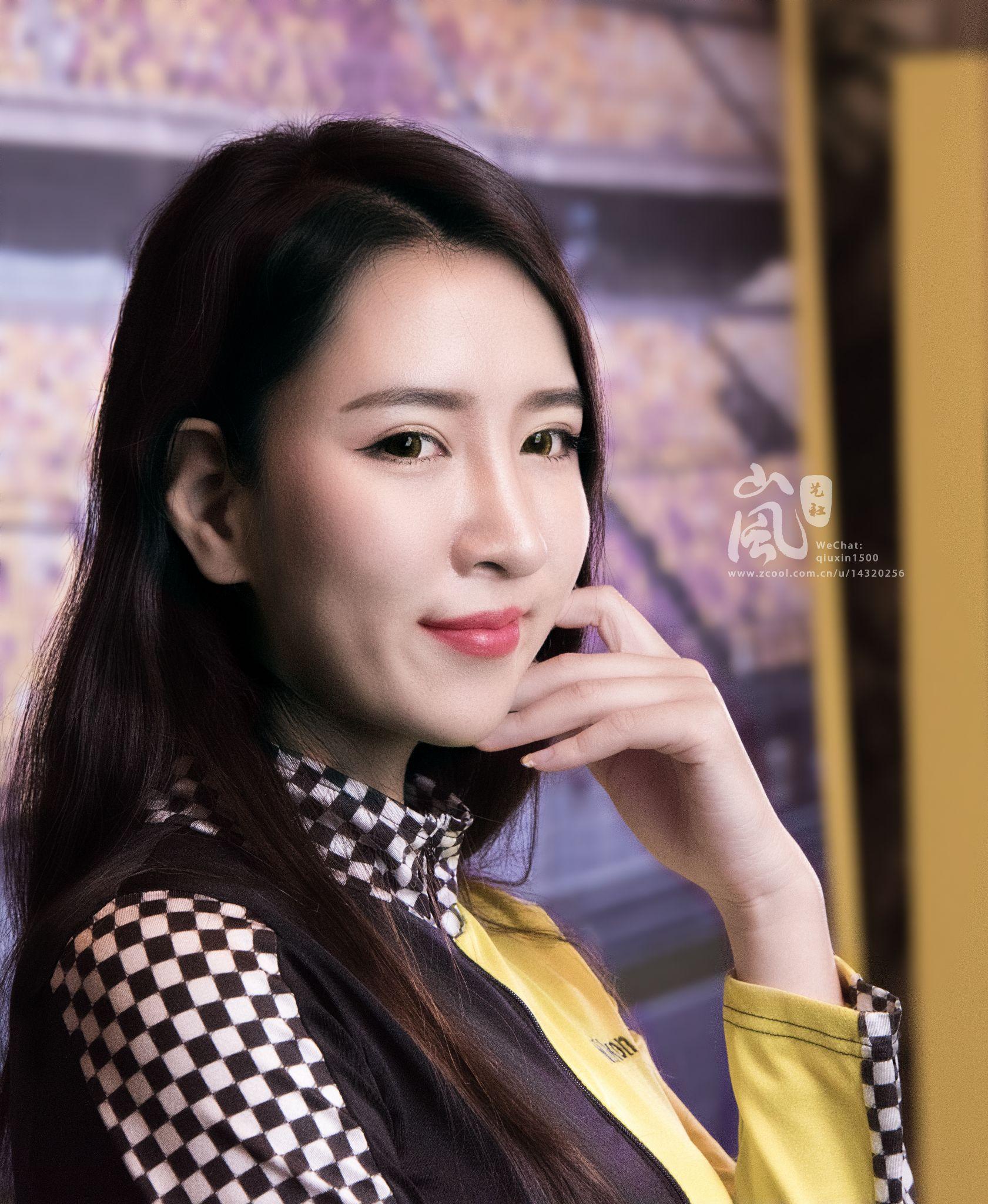 尼康d810和佳能5d4怎么选,有时拍风景有时拍人像,求推荐?