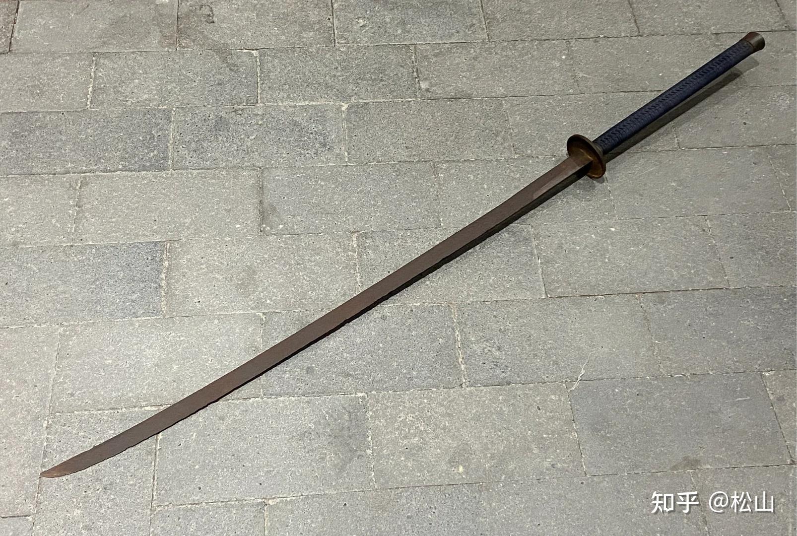 中国有没有像日本武士刀一样,有值得文化宣传输出的帅气冷兵器?