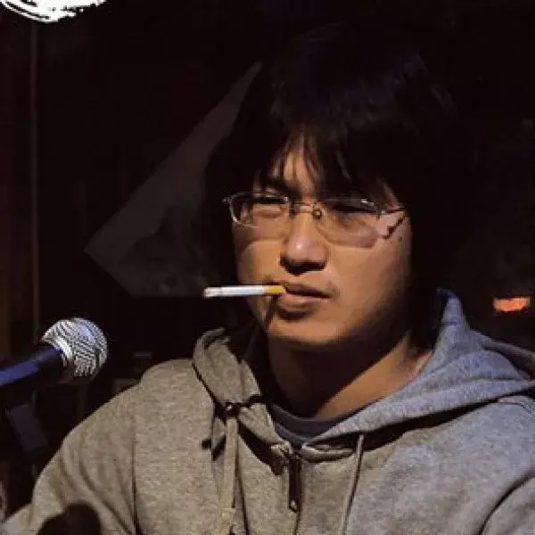 李志的黑色信封里面装的是什么里面一句话如果没有人看着我那有多快乐