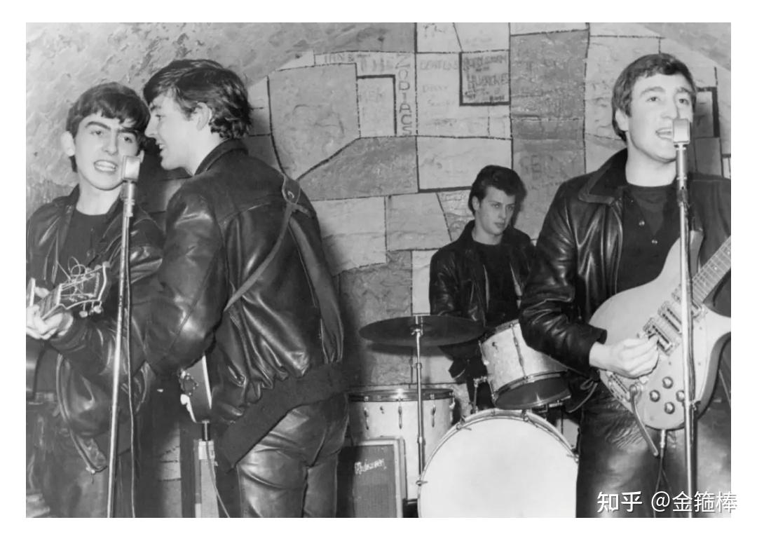 保罗麦卡特尼和约翰列侬谁才是披头士的灵魂?