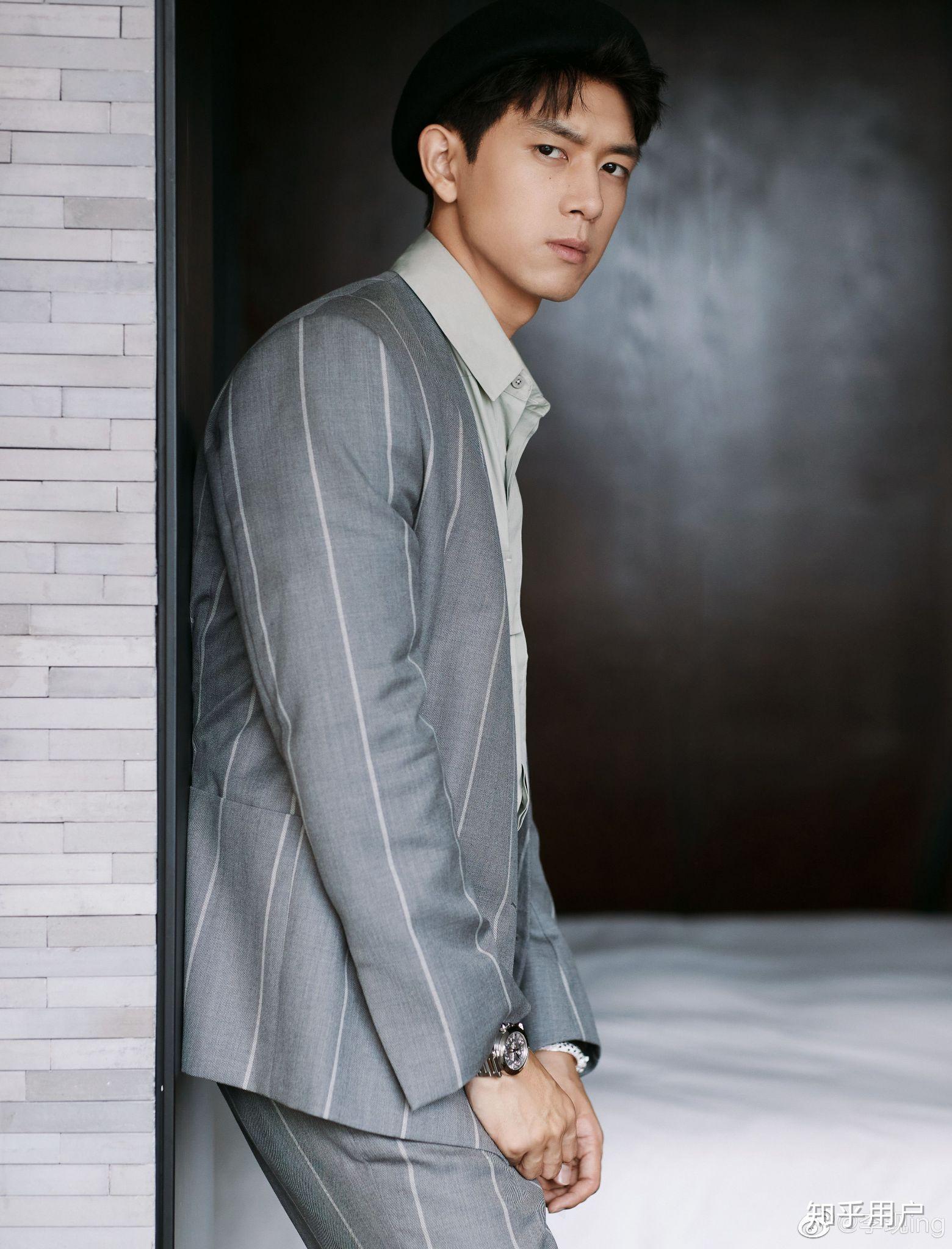 李现有哪些出圈神图? - 知乎