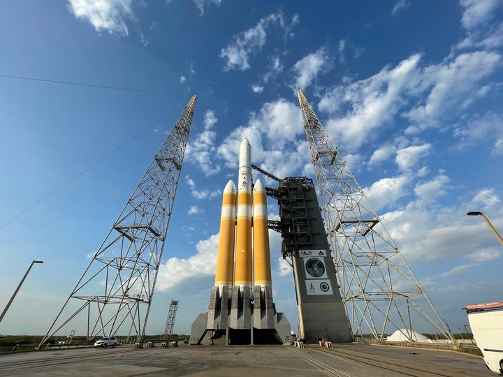 德尔塔4重型火箭因故障延期发射