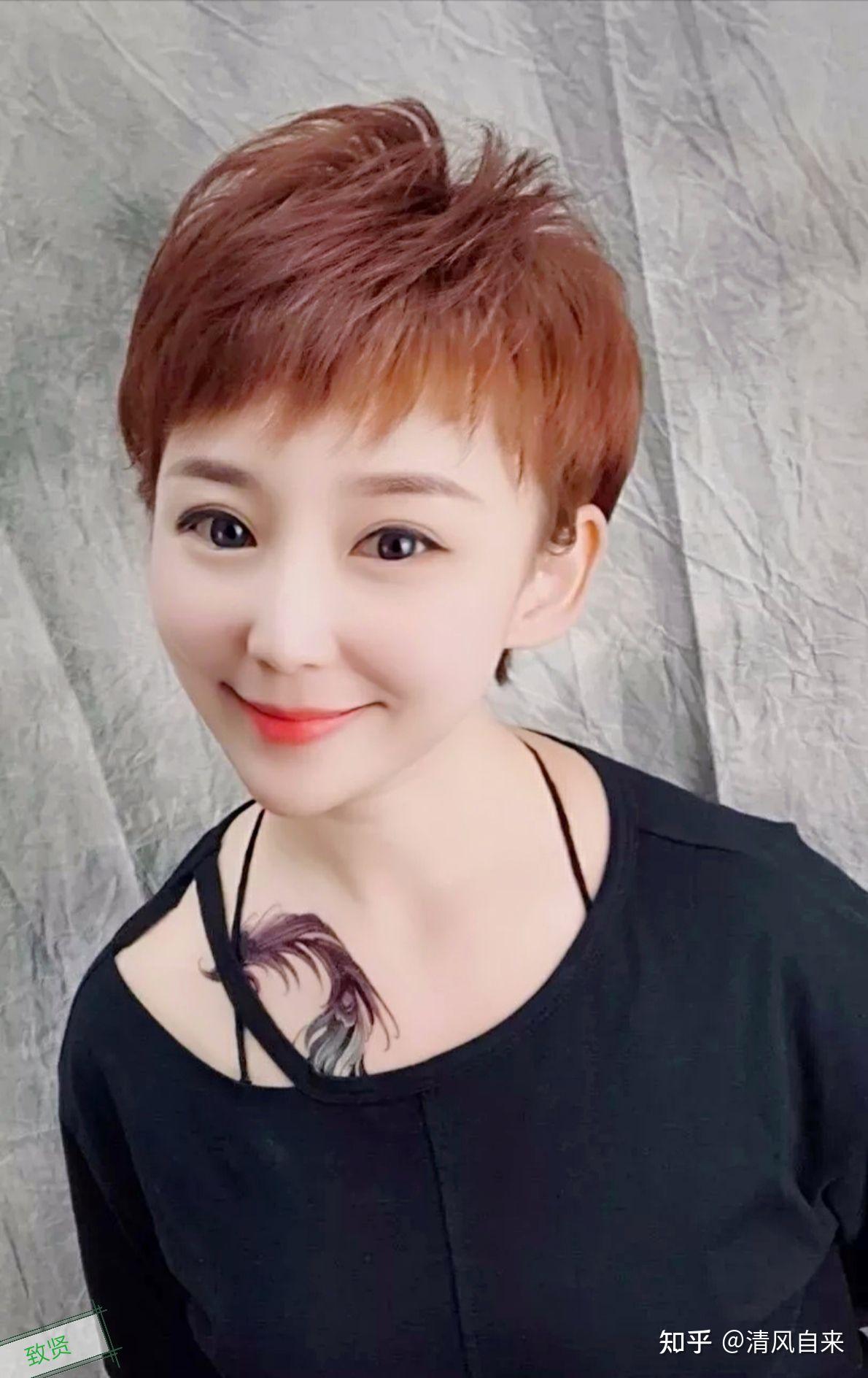 短方脸,下巴额头都短,适合什么发型? - 知乎