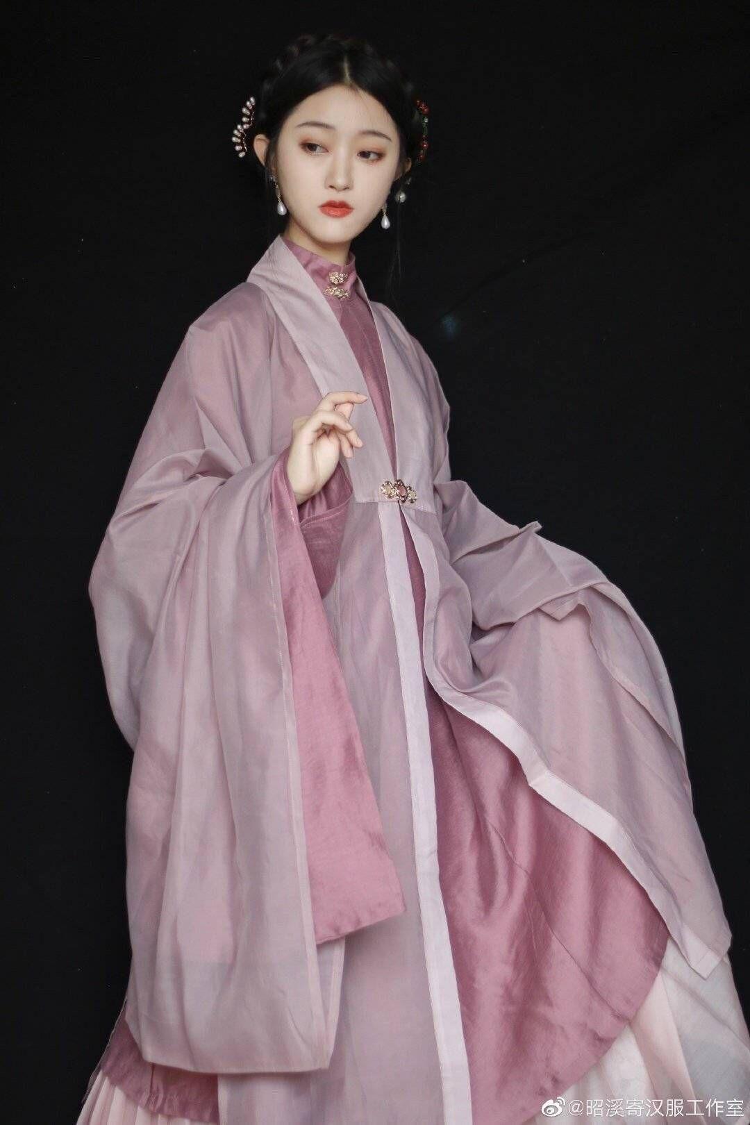 大袖衫,鹤氅,披风,褙子有什么区别? - 知乎