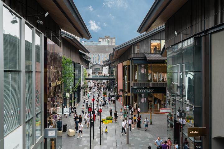 “戴”你回顾2023:成都优质零售物业市场整年市场利好不断,市场活力持续回升向好 - 知乎