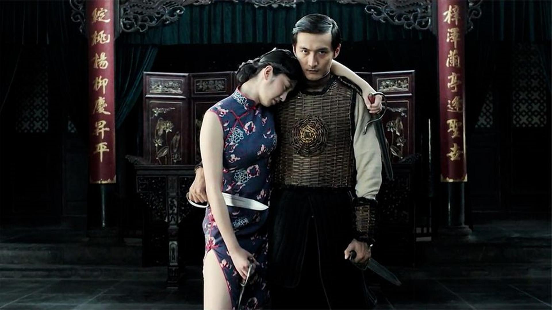 《师父》:长腿美女竟穿着旗袍比武,难怪传统武术会逐渐没落