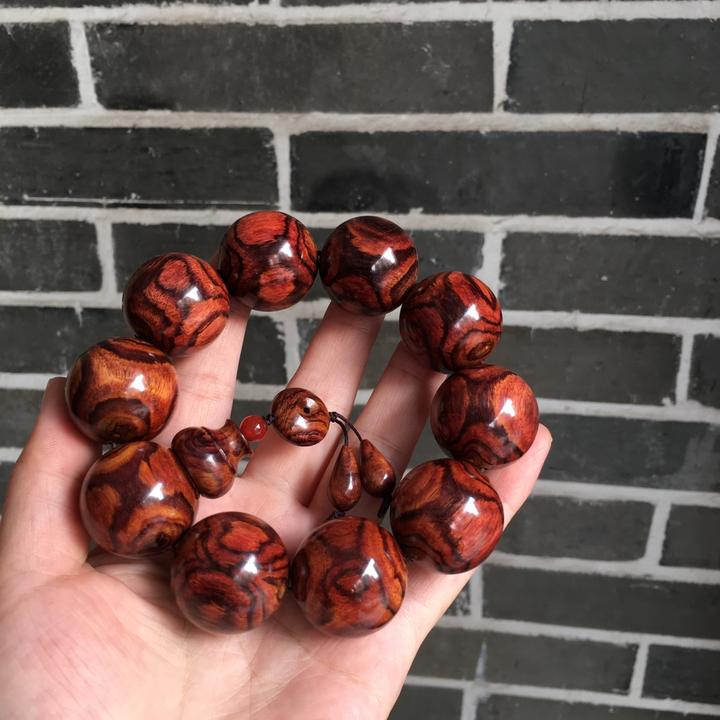 誉丰林正宗海南黄花梨手串纹理类型