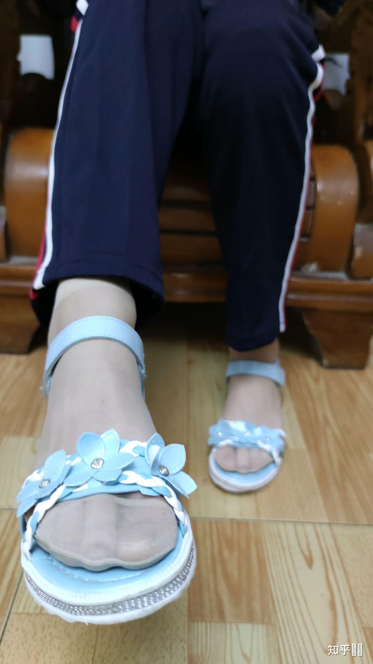 哪家的光腿神器比较自然? - 知乎