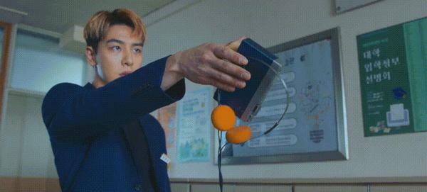 《ONE:高中英雄们》热血、动作、拳拳到肉,比《弱小英雄》好看