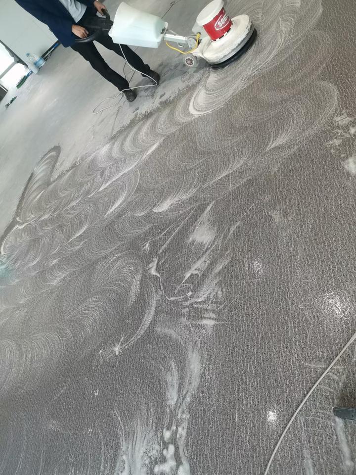 车库怎么清洗(车库清洗设备)