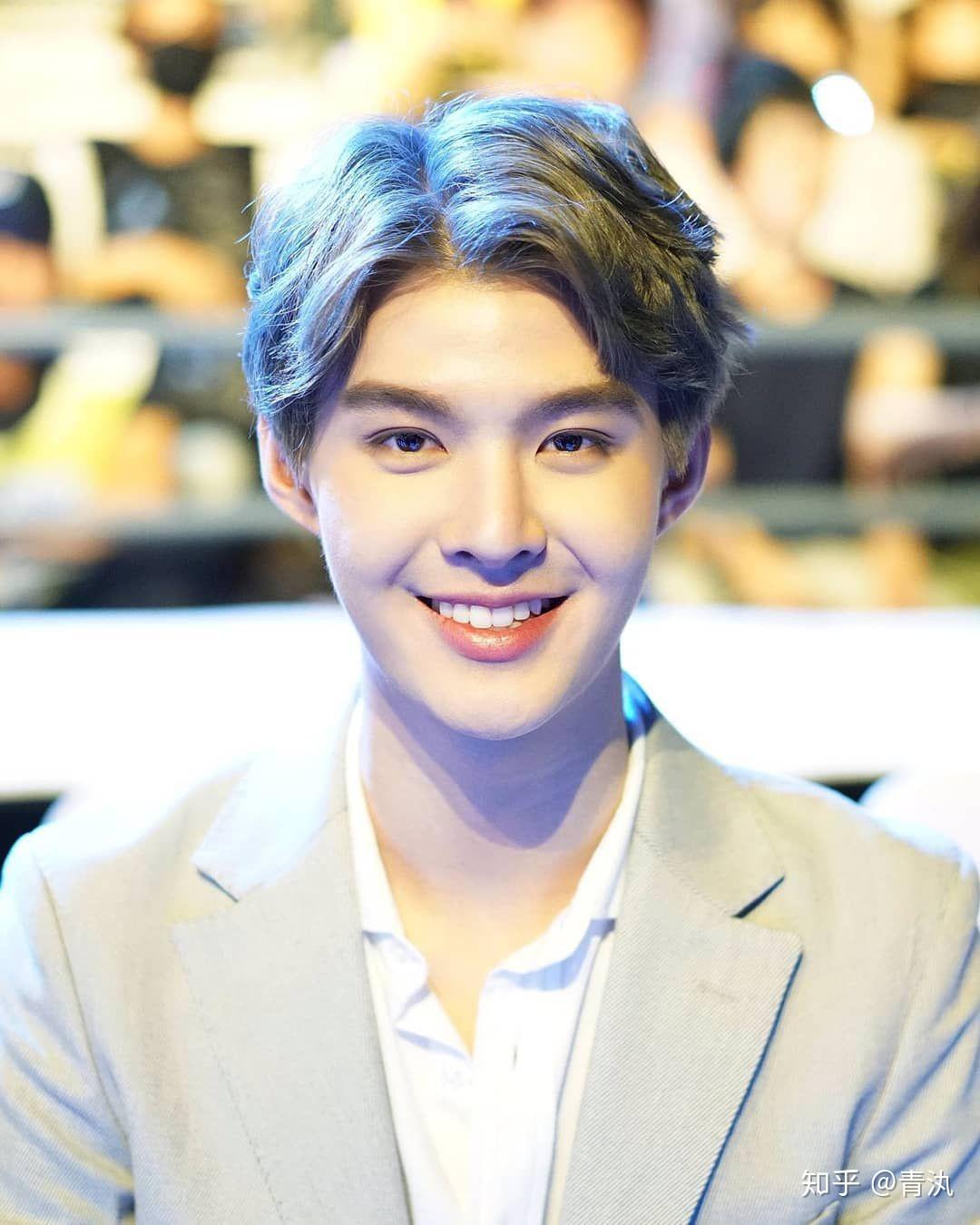 能不能向我详细地安利一下泰国演员黄明明