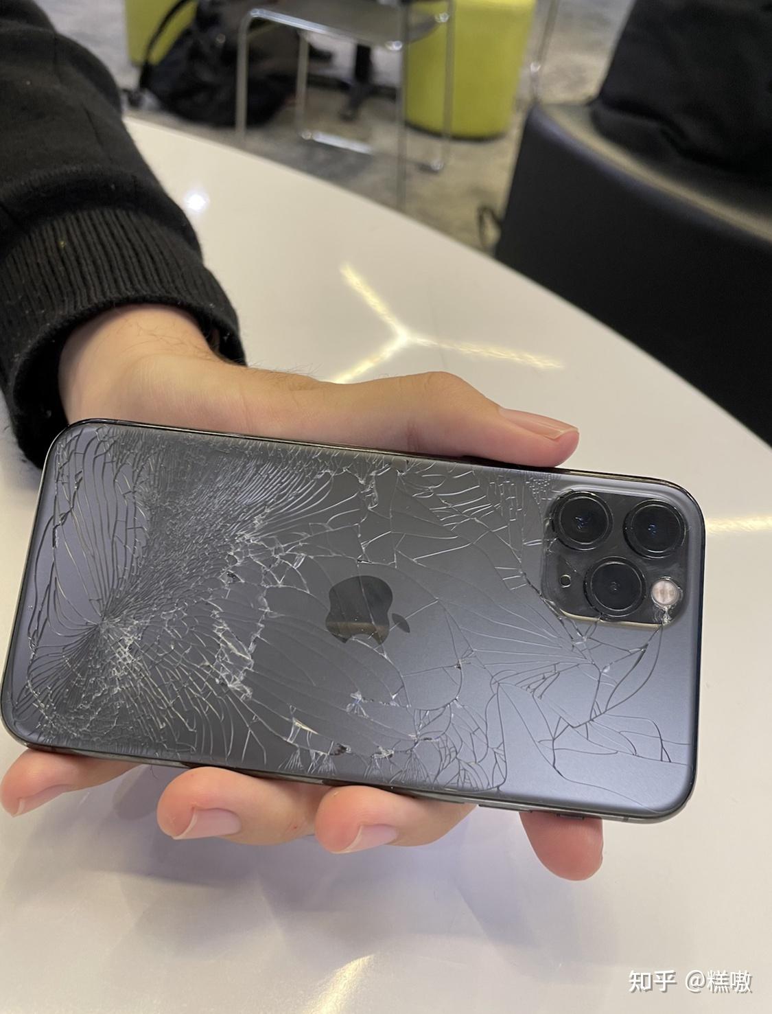 iphone11后壳摔碎了是换一个后壳还是接着用呢对手机影响大吗