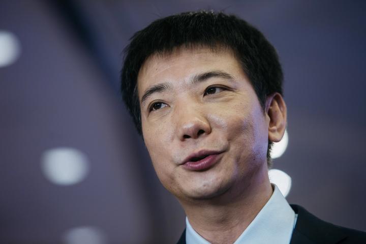 蔡文胜的美图秀秀靠副业多赚了27亿