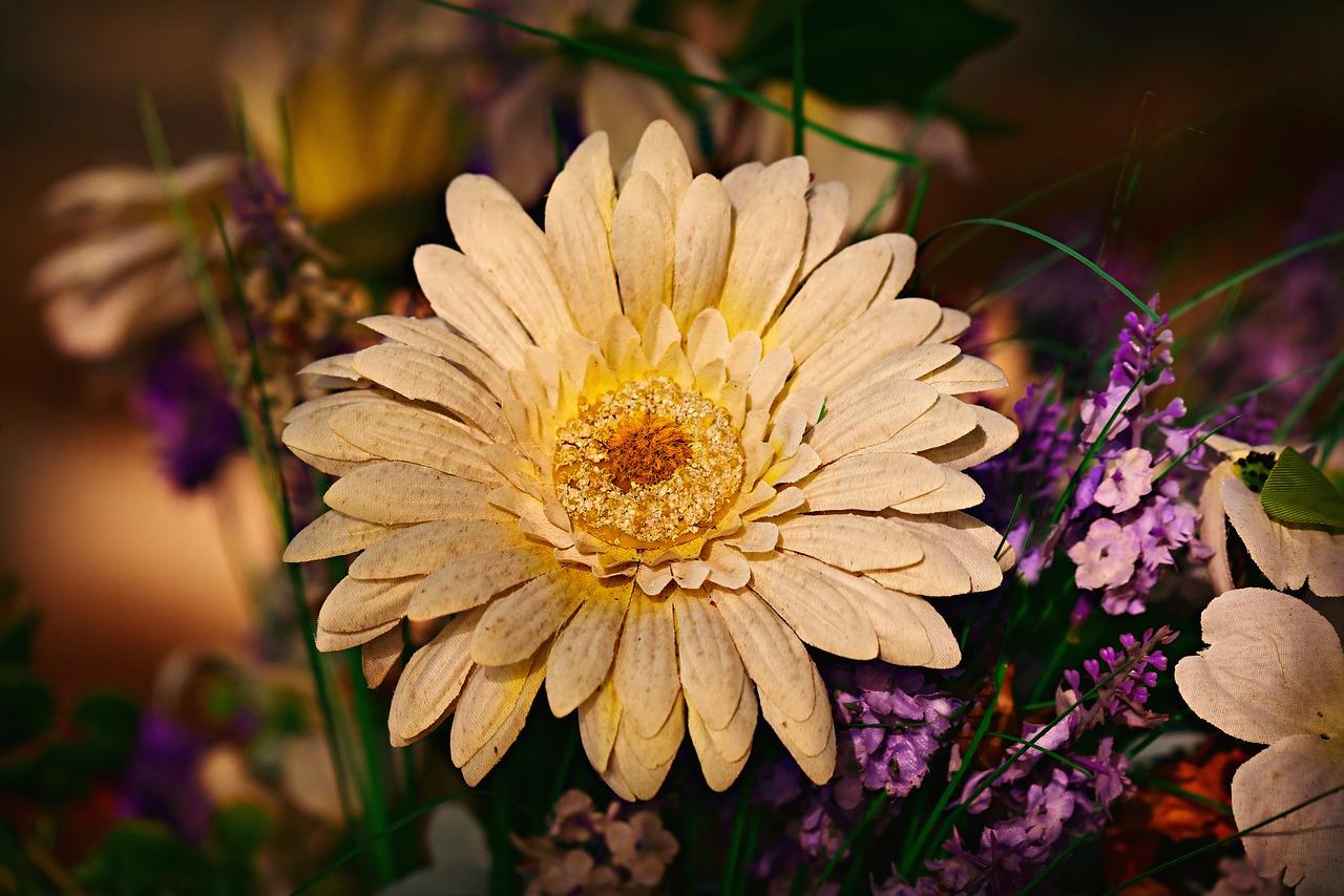 3. 瓦面人造石铺设