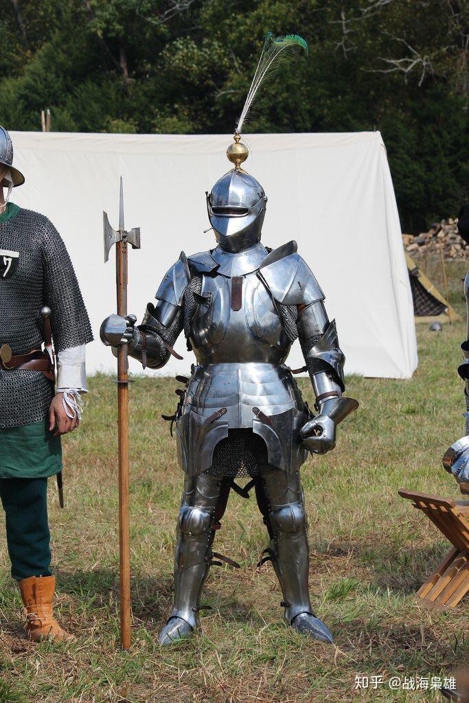 中世纪欧洲的重骑兵对战中国唐朝的明光铠重骑兵哪一方会更占优势