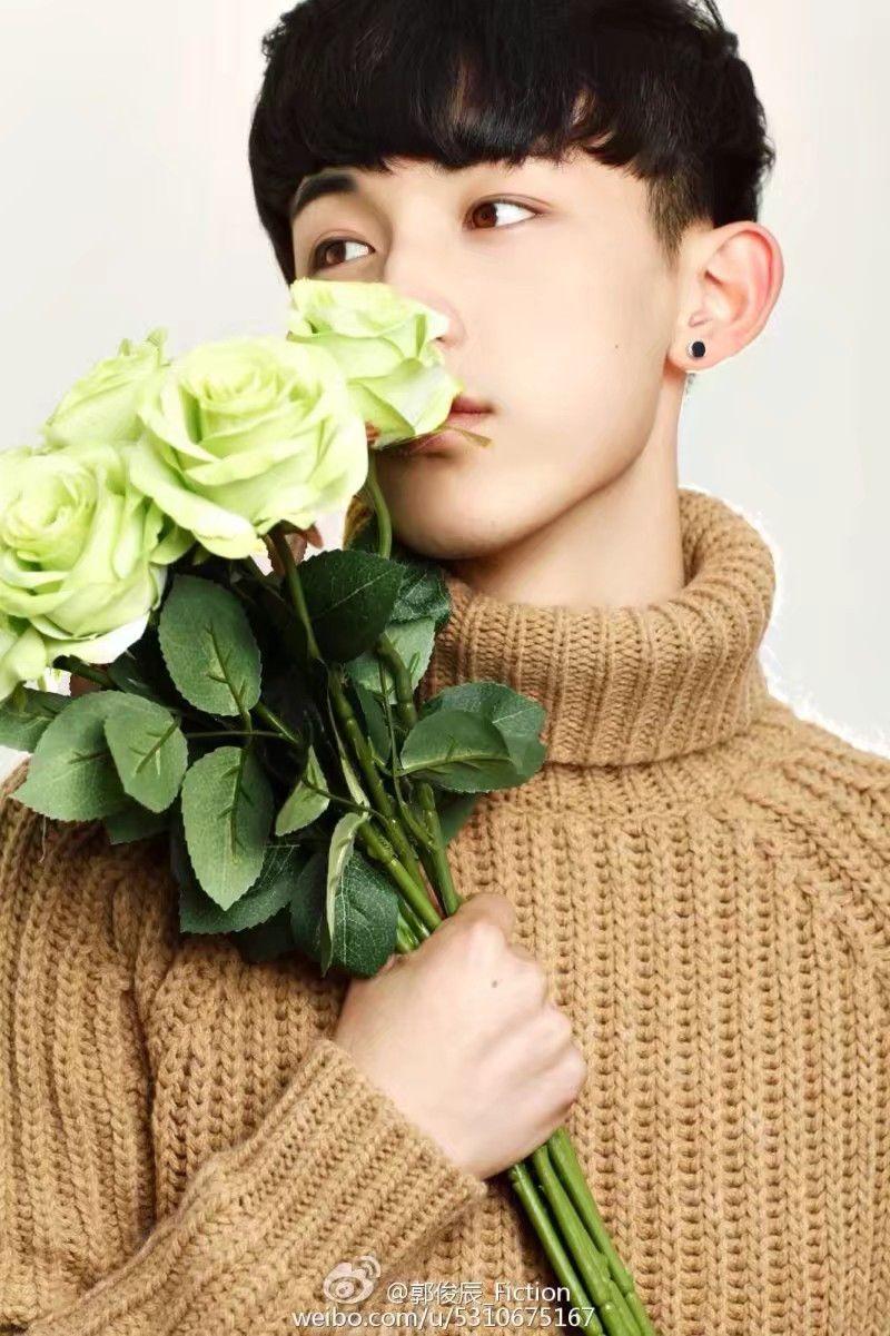 有哪些长的帅但不出名的男演员?