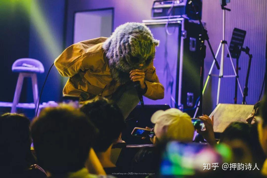 硬核是什么意思