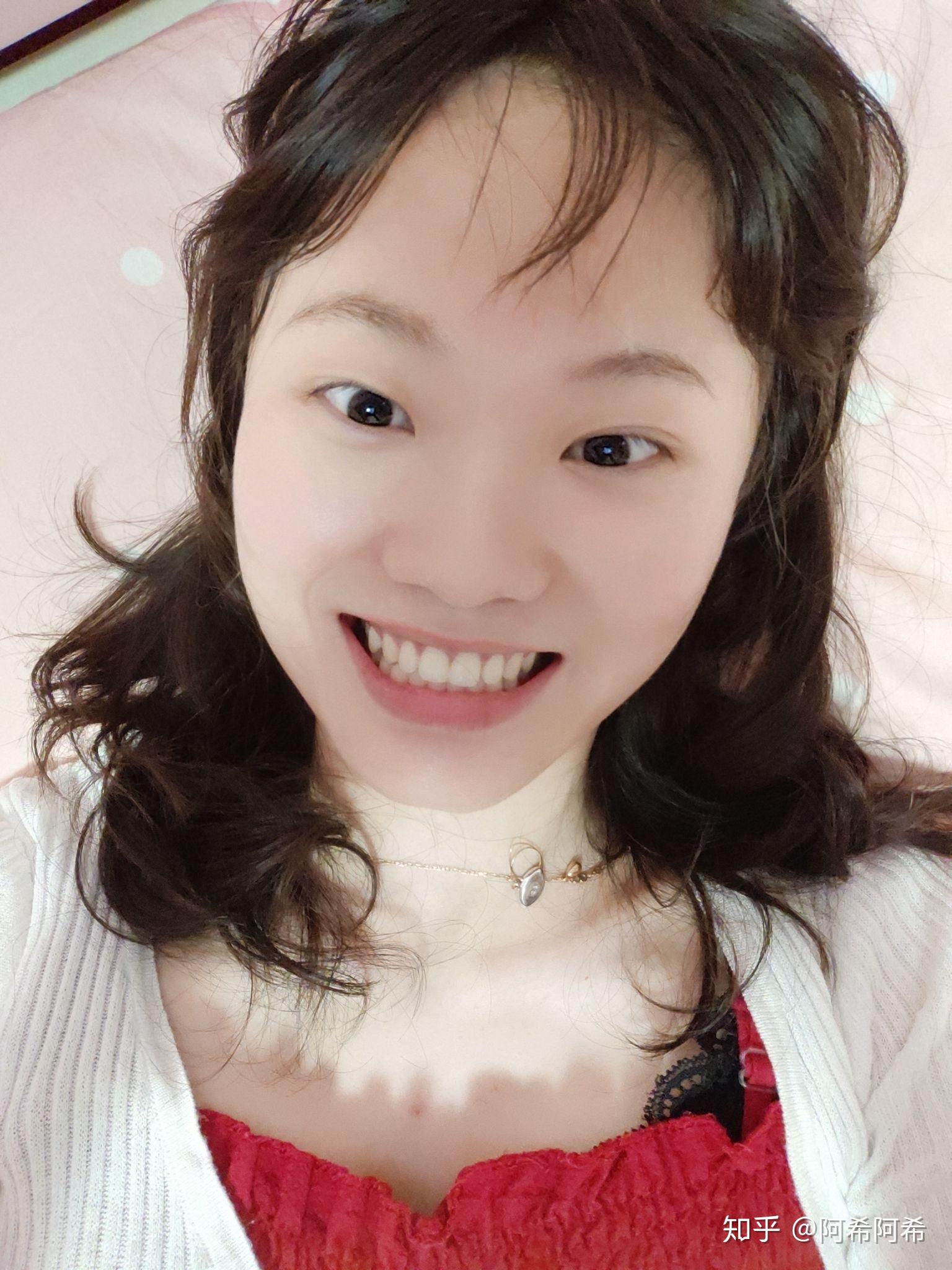 为什么笑的时候要露八颗牙? - 知乎