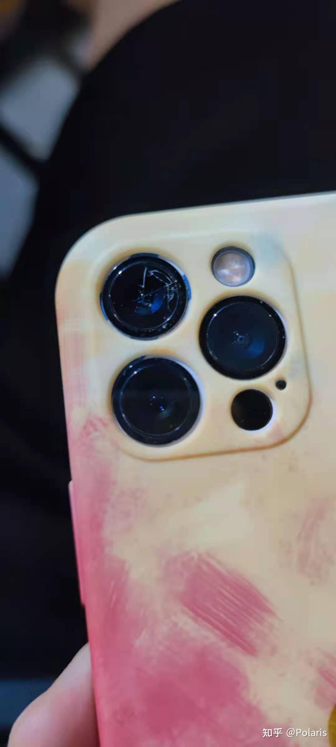 苹果12还在保修期摄像头玻璃碎了要多少钱