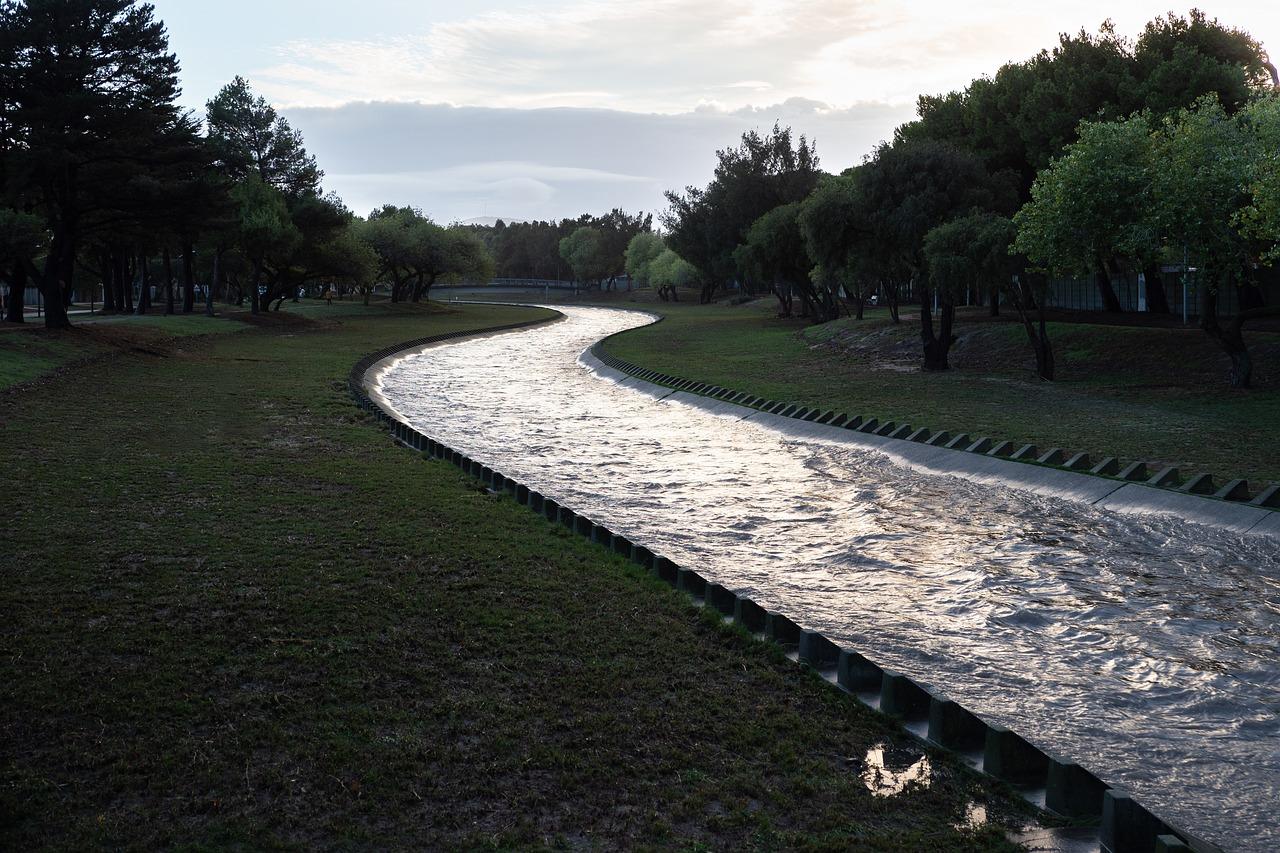 盘溪河景稀缺房