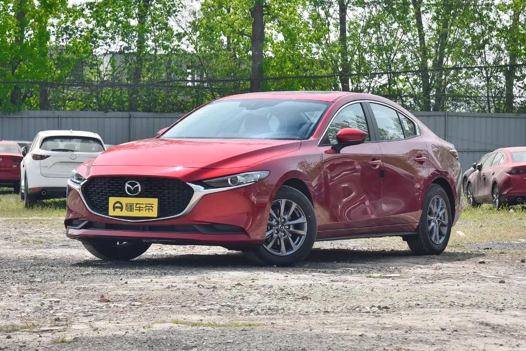 马自达21款昂克赛拉买15自吸很丢人吗