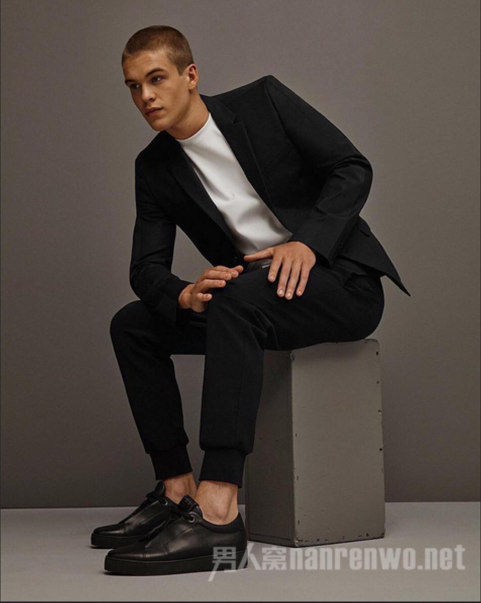 有什么西装可以搭配卫裤?