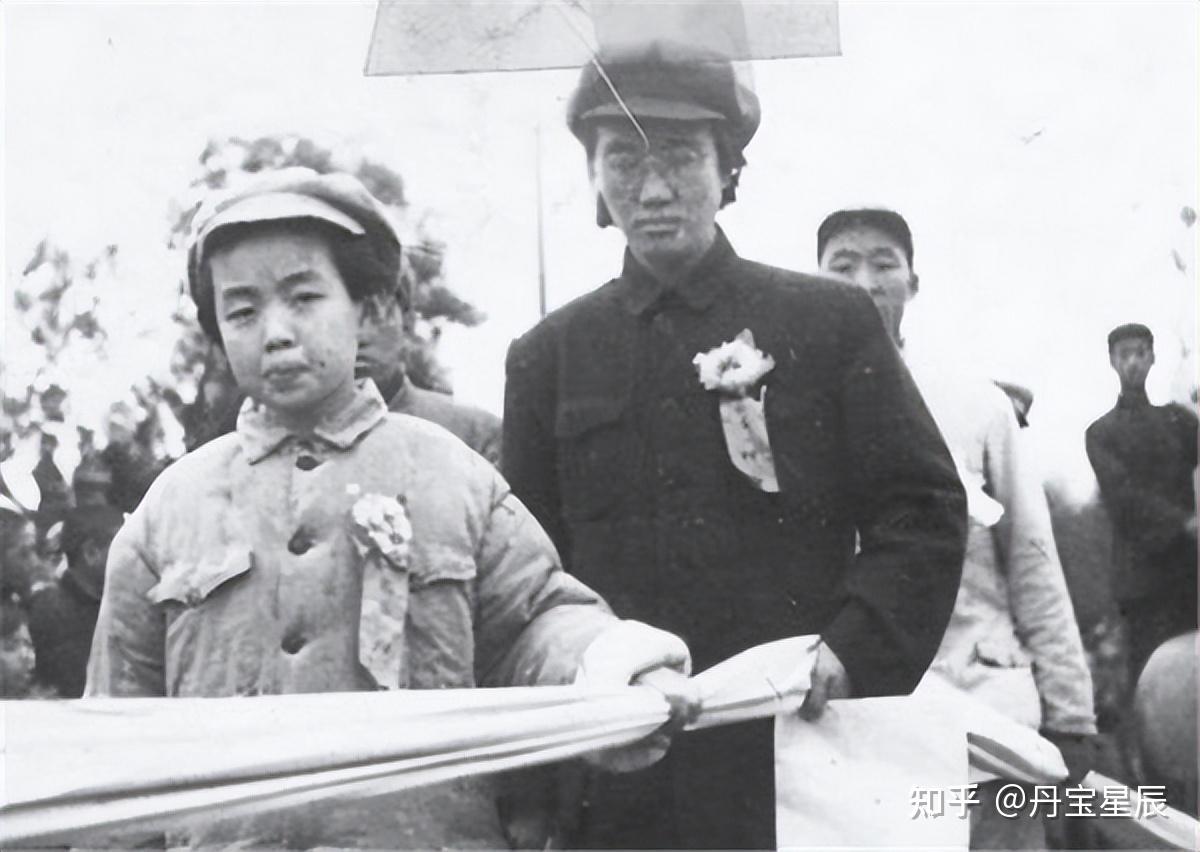 刘志兰:左权将军牺牲后,她带女儿改嫁秘书,女儿后来咋样 - 知乎